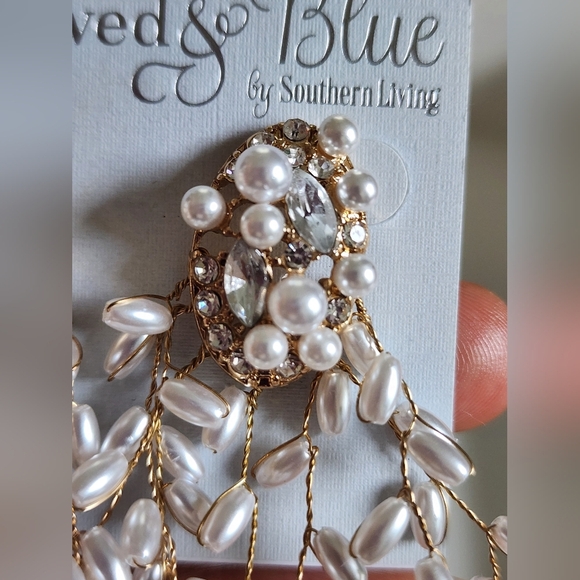 New Borrowed and Blue Women's Pearl & Rhinestones Drop Gold Vines Stud Earrings - Picture 6 of 13